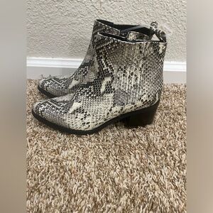 Blondo Waterproof Snakeskin Print Boots